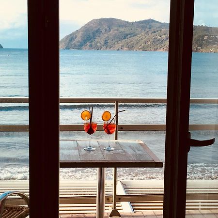Le Cannier Hotel 라센느쉬르메르 외부 사진